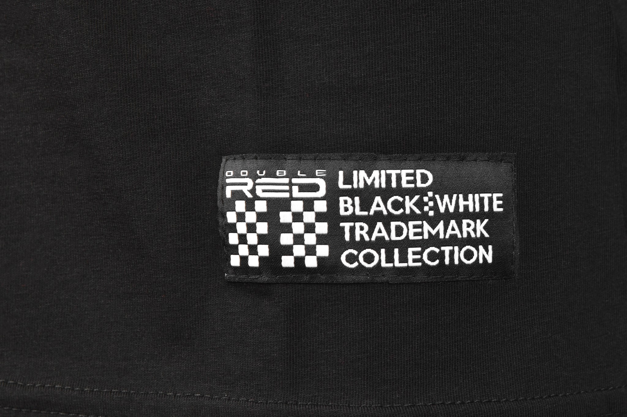 T-Shirt TRADEMARK B&W Edition Dark Grey